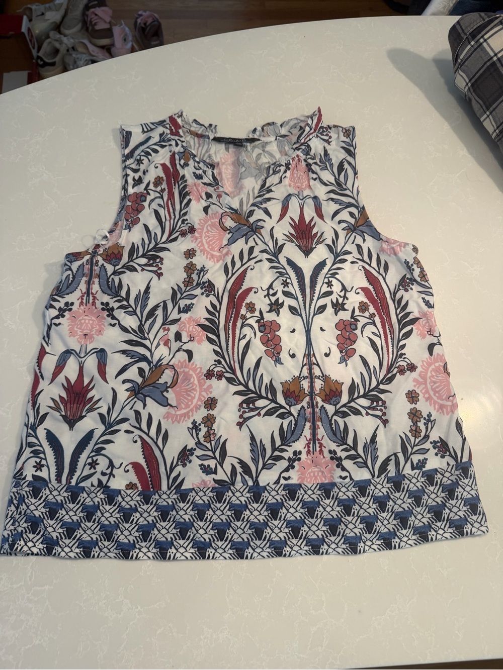 CHARLIE B White Tank Top with Pink & Blue Floral Print